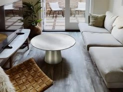 Table Basse En Verre Et Métal - Plateau Effet Miroir Vieilli - Doré - CORIANE